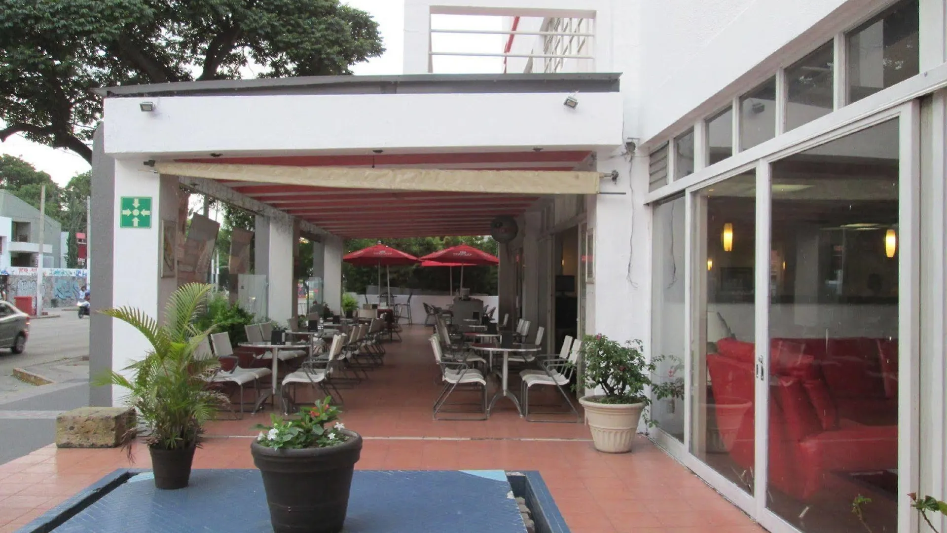 Hotel Del Parque Гвадалахара